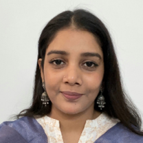 Dr Henna Khan